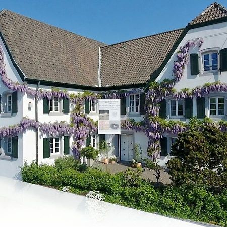 Rhein River Guesthouse - Direkt Am Rhein 勒沃库森 外观 照片